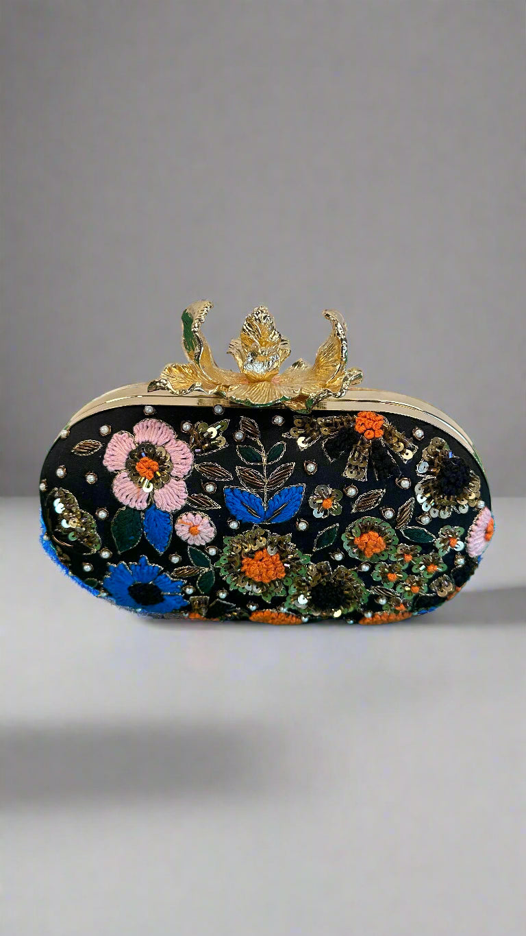 Sequins Work Clutch
