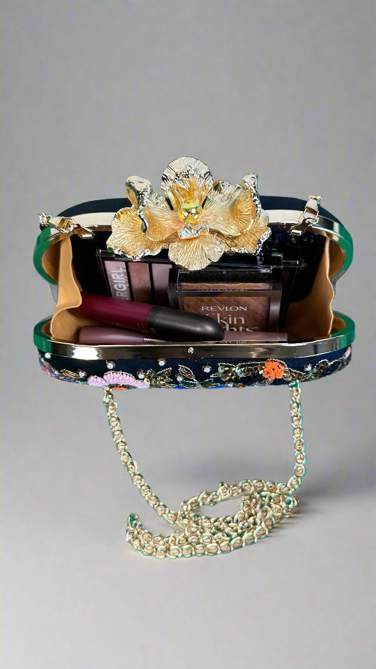 Sequins Work Clutch