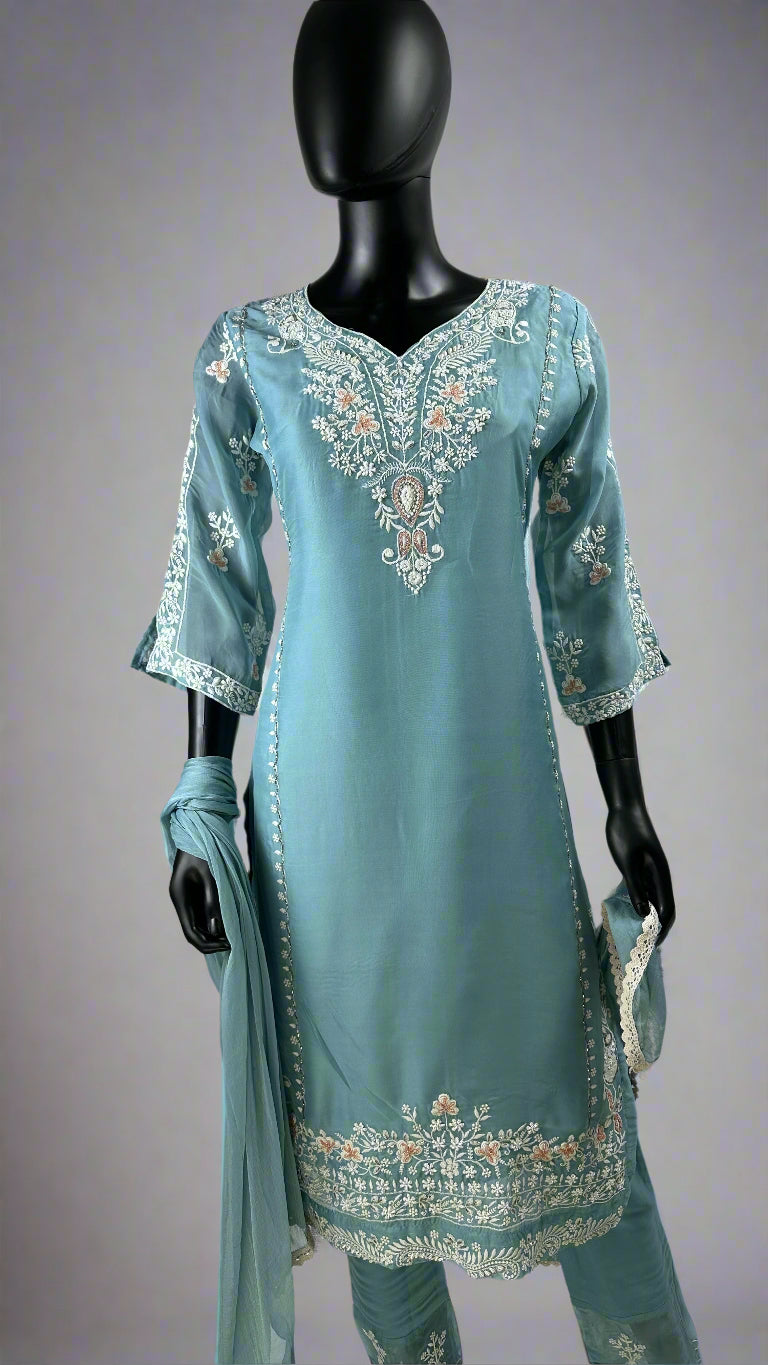 Pakistani Style 3 Piece Suit